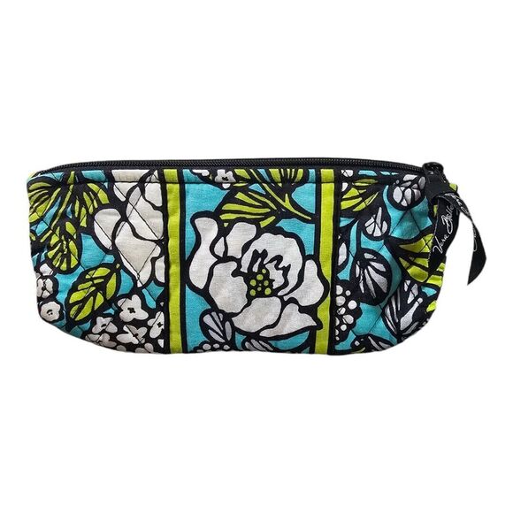 Vera Bradley Handbags - Vera Bradley Small Cosmetic Bag Island Blooms Retired Excellent Condition Makeup